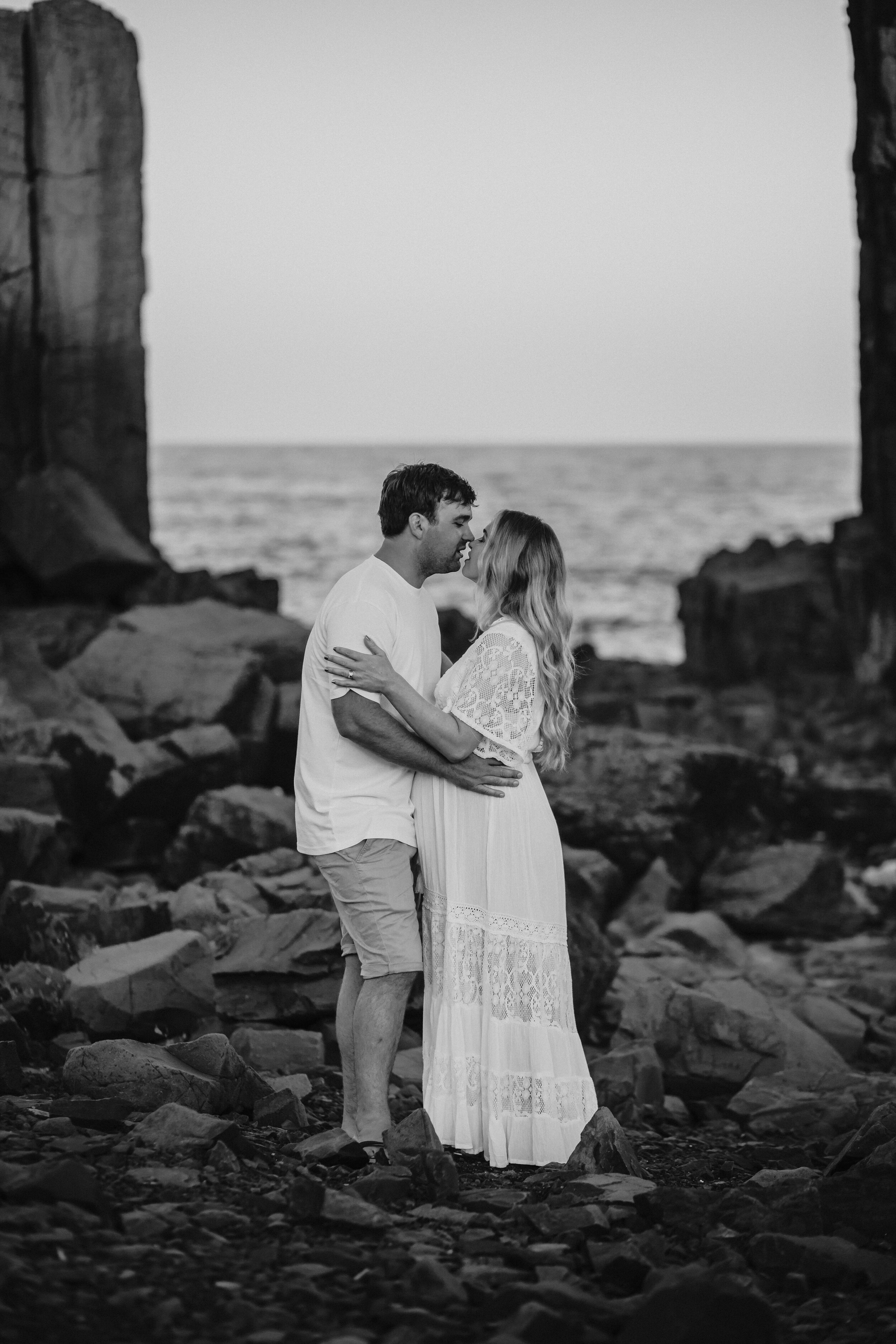 Wollongong Photographer - Laura + Chad Maternity -123.jpg
