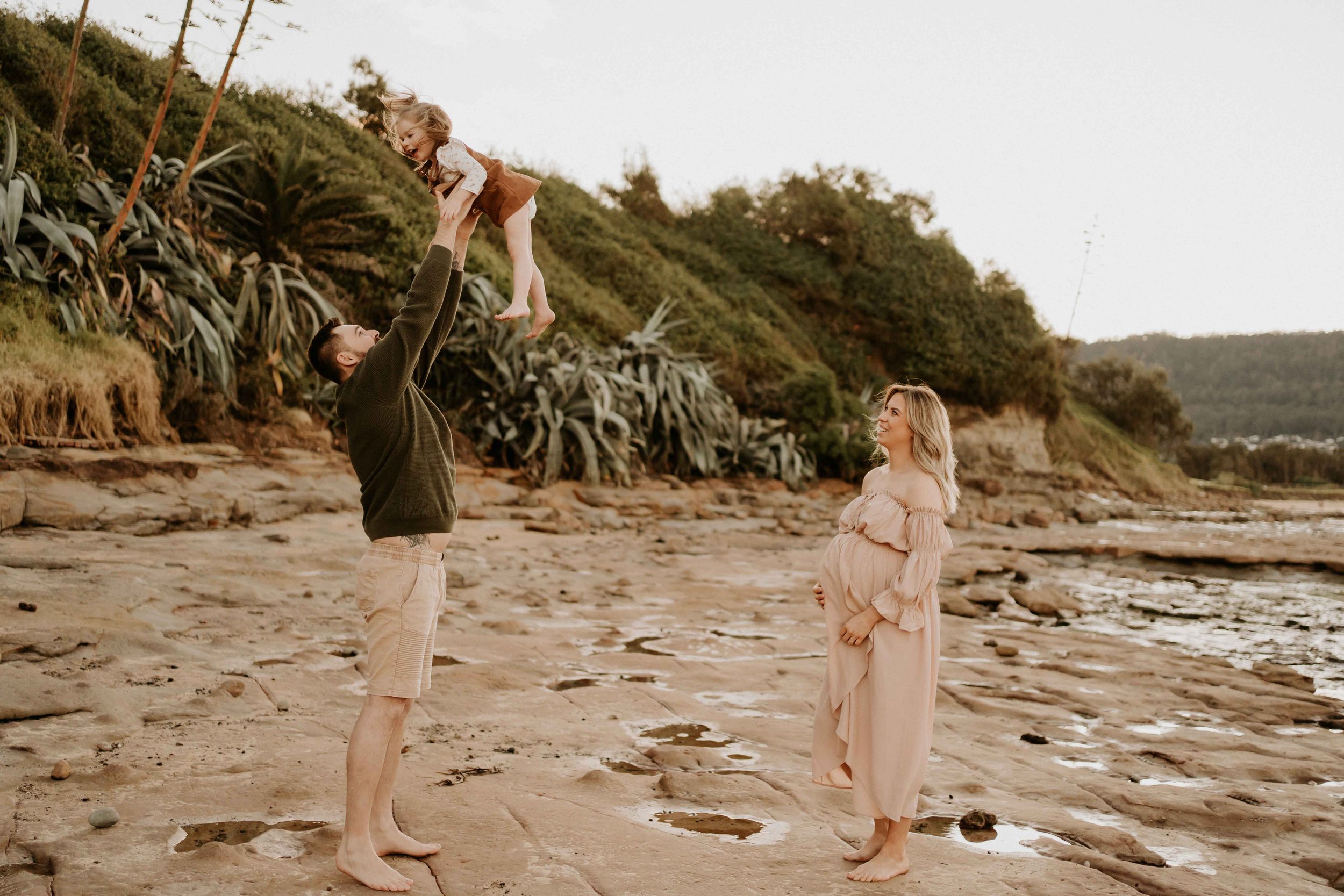 Wollongong-Sutherland-Cronulla-Maternity-Photographer---14.jpeg