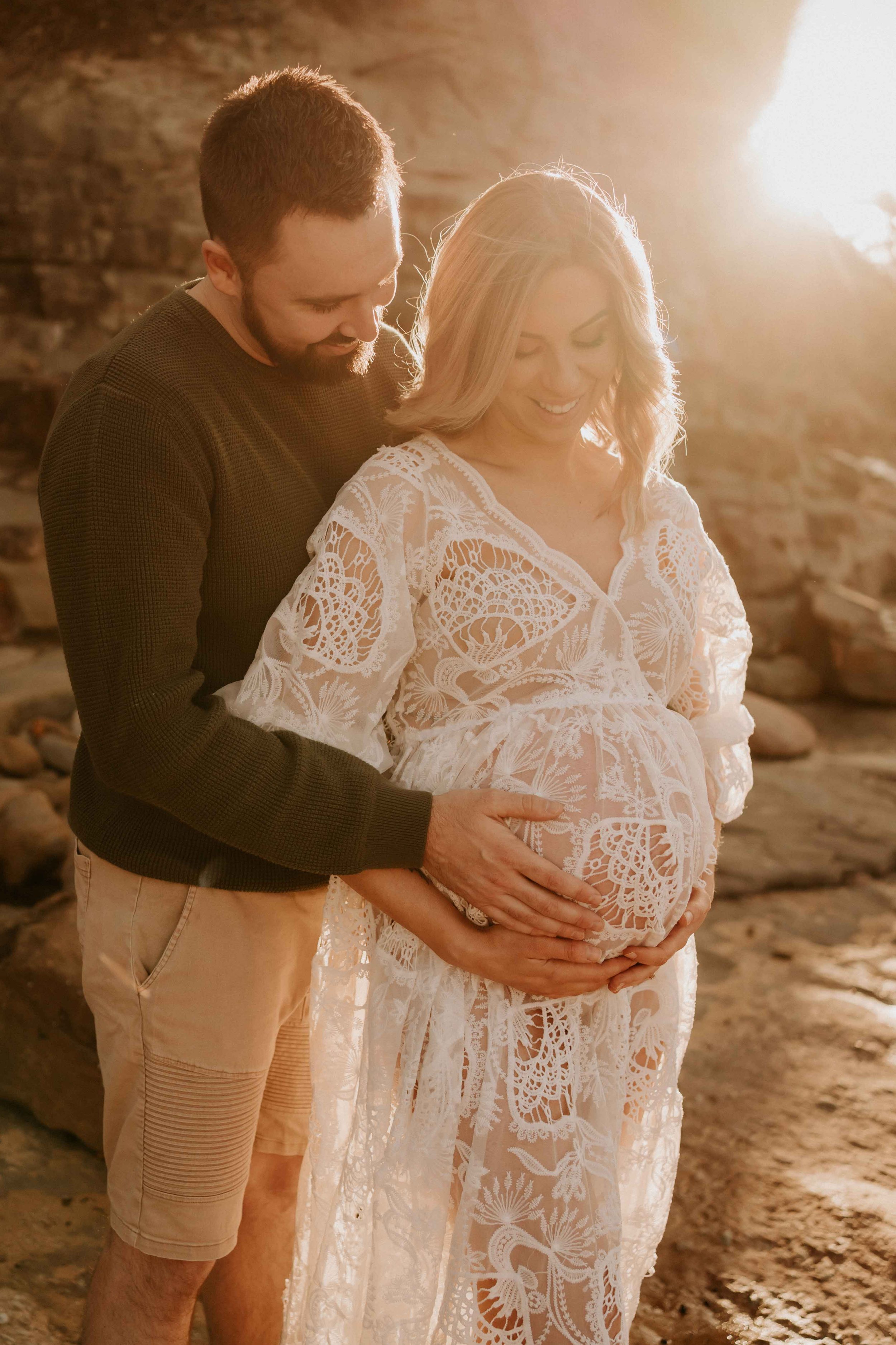 Wollongong-Sutherland-Cronulla-Maternity-Photographer---28.jpeg