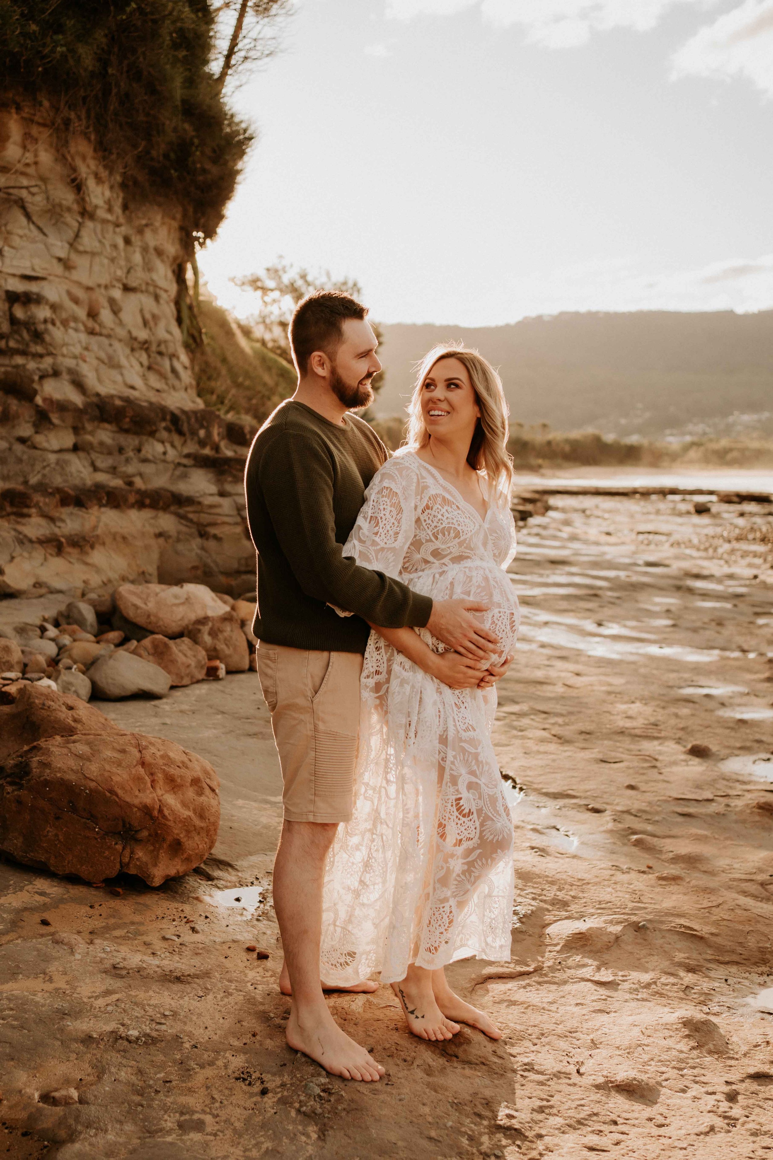 Wollongong-Sutherland-Cronulla-Maternity-Photographer---29.jpeg