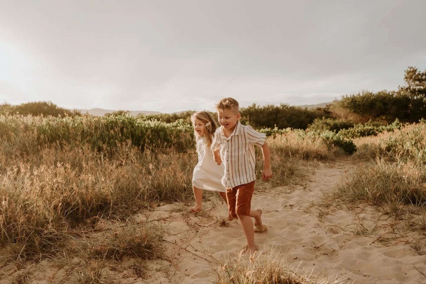 Sibling photos&hellip; but make them fun!

One of the things I get asked for all the time is &ldquo;Can you capture their personalities? Their silly, sweet, chaotic little bond?&rdquo;
And honestly, it&rsquo;s exactly what we want to remember. 

How 