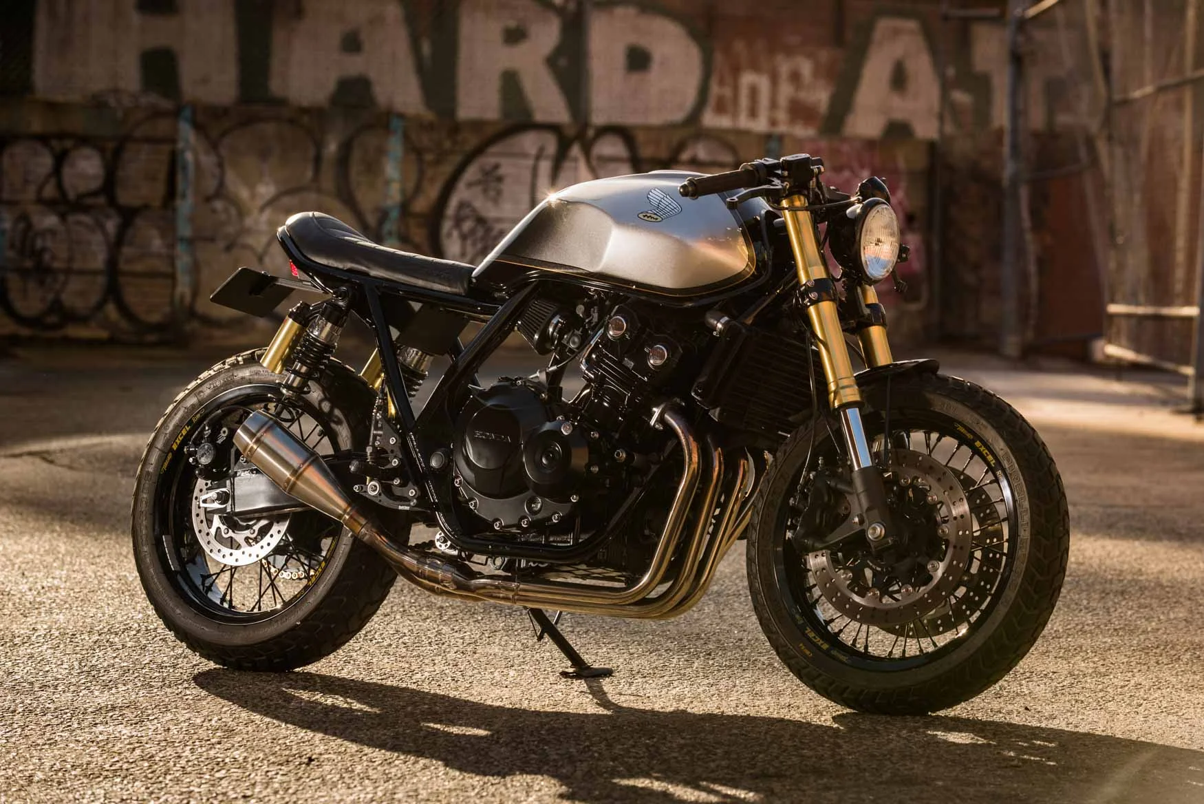 Honda CB400 Cafe Racer - Magazine Photoshoot - Part 2