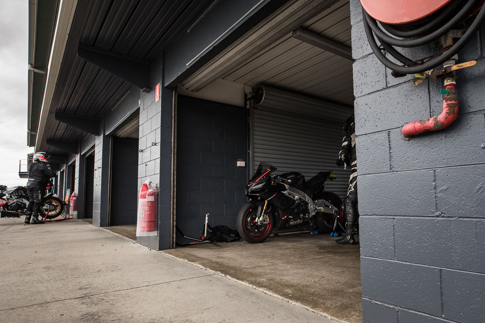 aprilia_rideday_phillipisland-13.jpg