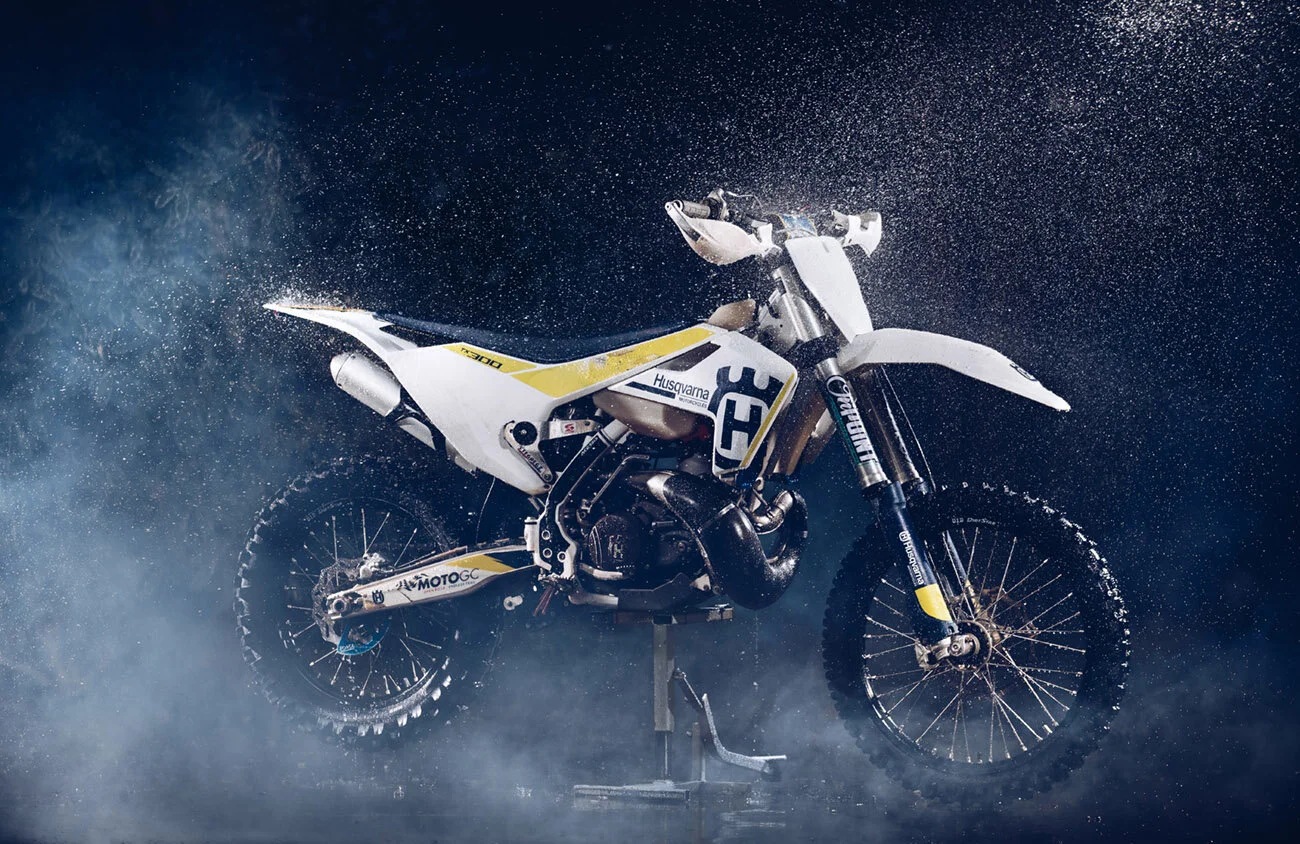 HUSQVARNA TX300  - DRIVEWAY AND GARAGE PHOTOSHOOT