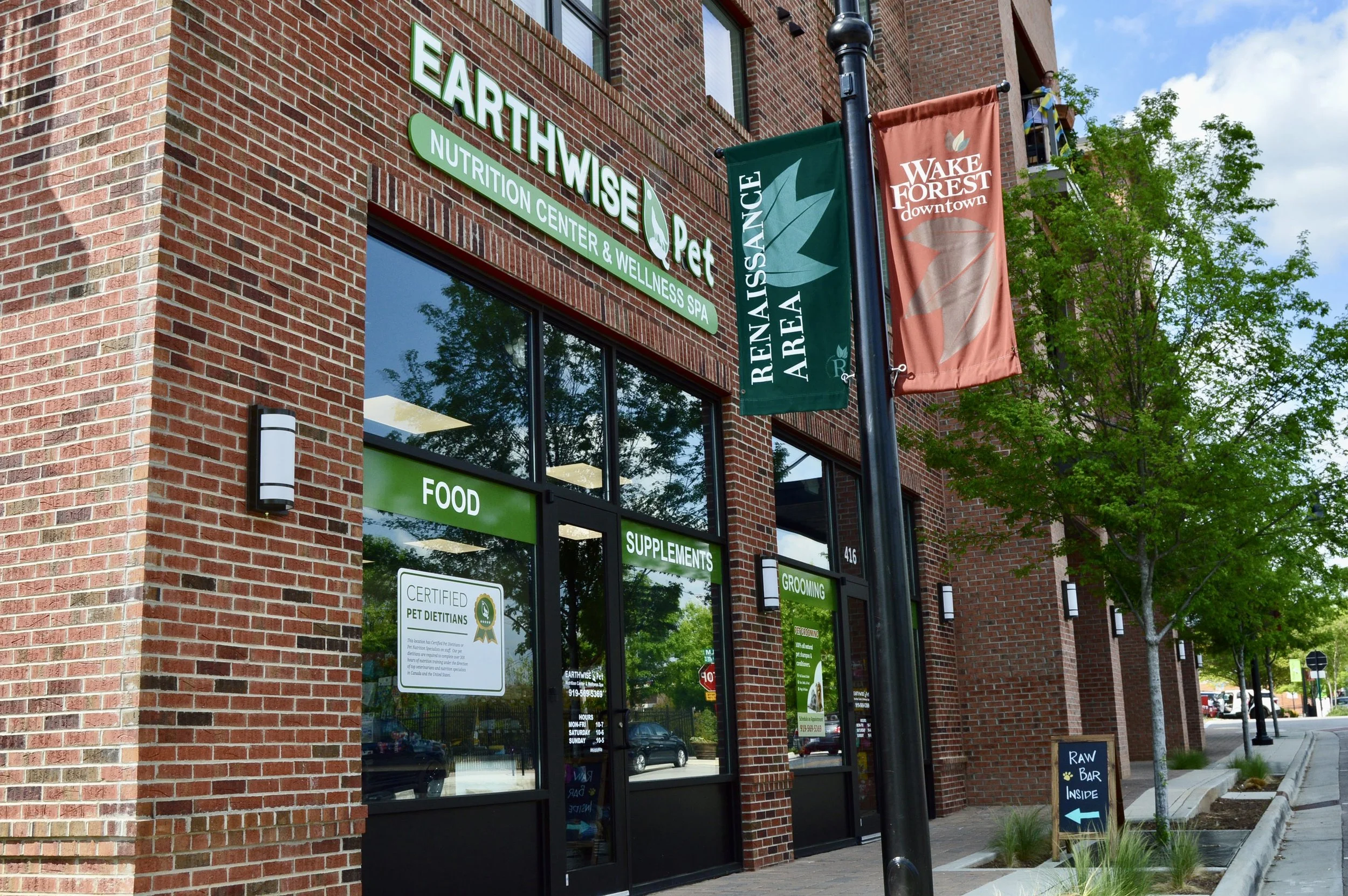 Downtown Wake Forest Adds Another Unique Business Element to its Renaissance: EarthWise Pet