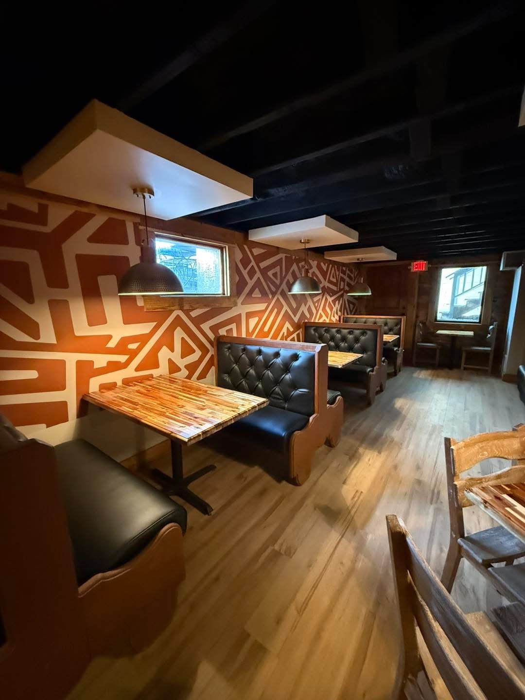 Las Mas Interior.jpeg