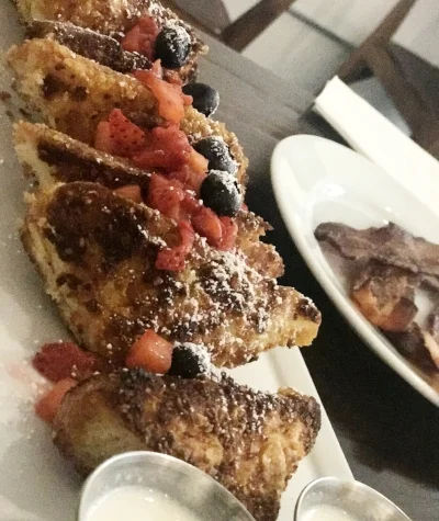 Blu Jam Cafe's Crunchy French Toast 
