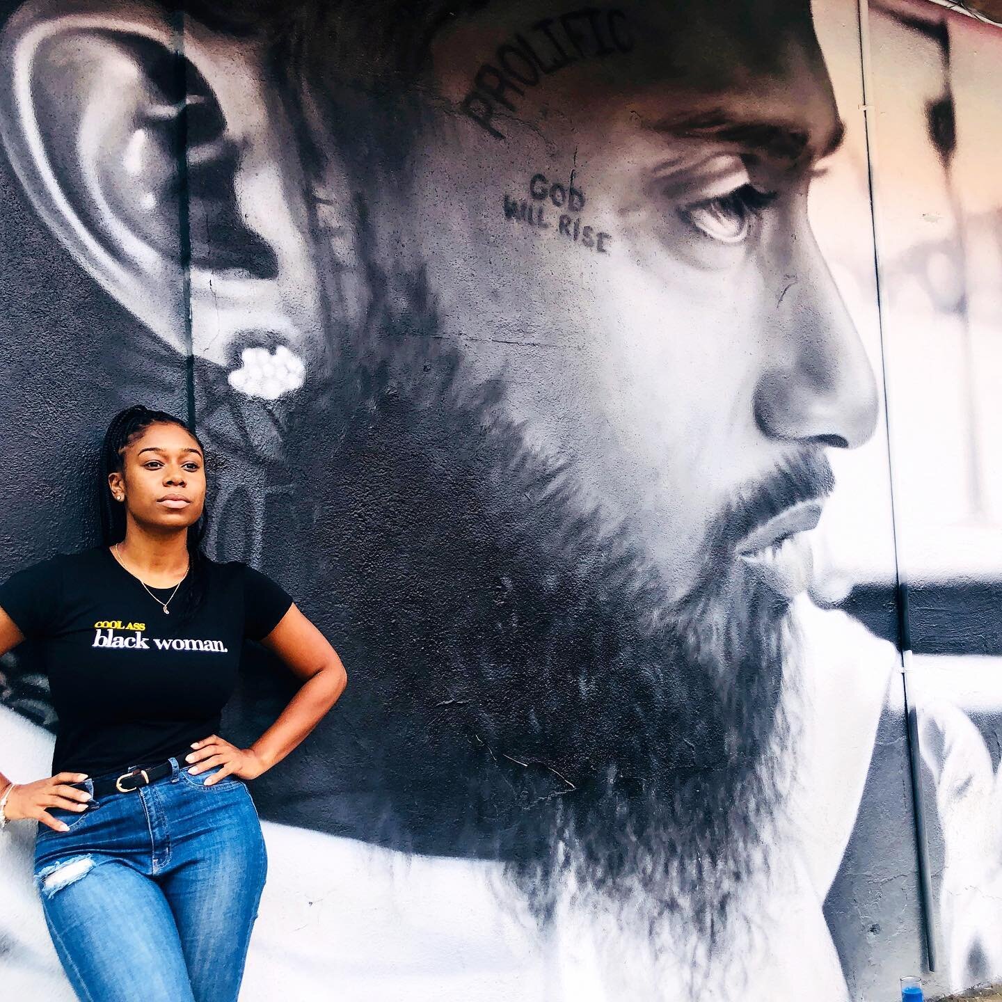 &ldquo;i&rsquo;m about seeing long-term, seeing a vision, understanding nothing really worthwhile happens overnight, and just sticking to your script long enough to make something real happen.&rdquo;

-nipsey hussle 
&bull; 
#livelifegolden #heartofg