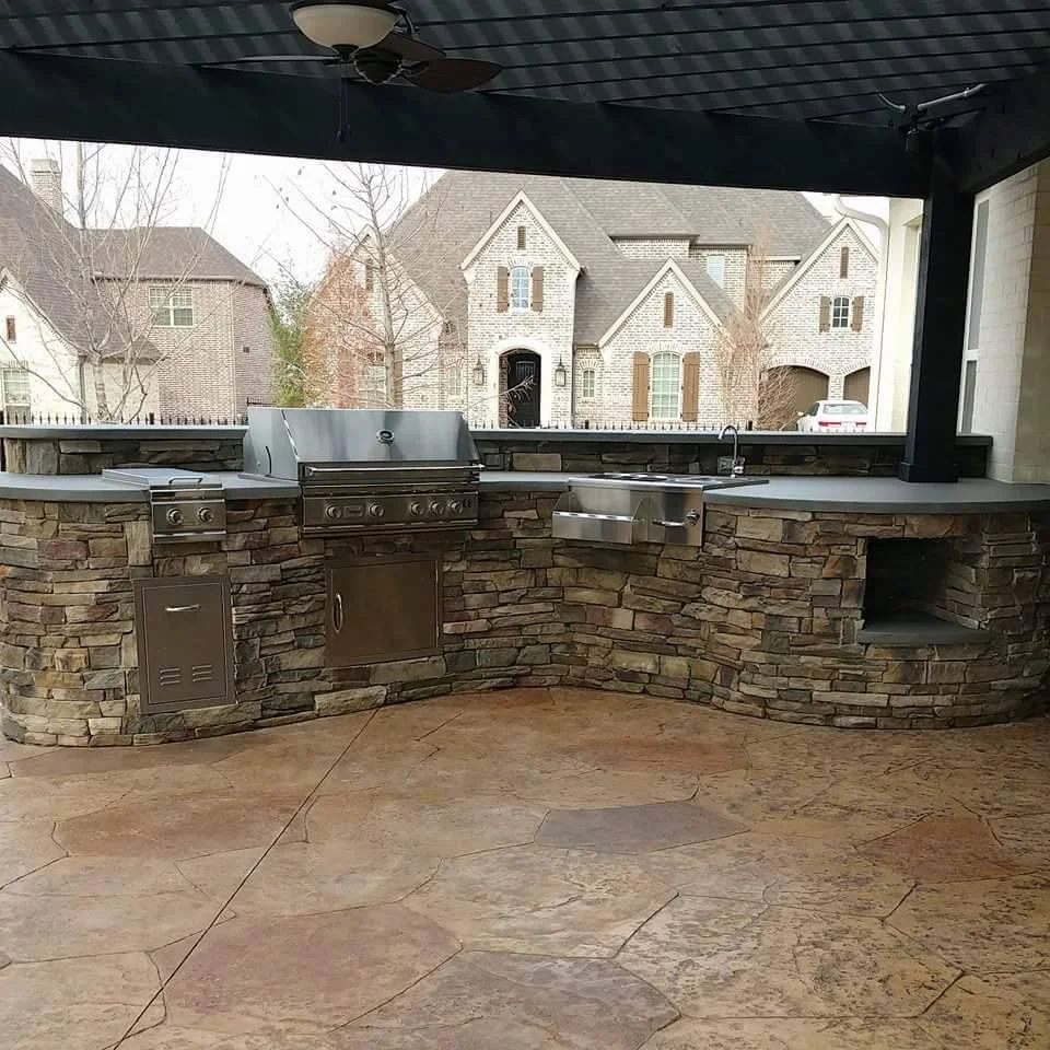 Kitchen 2.jpg