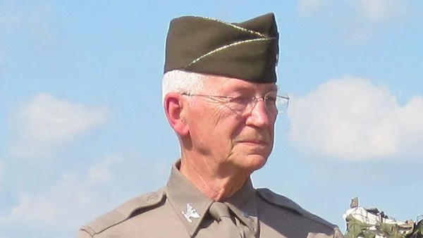 Chaplain-Colonel-Robert-F-Berger-AUS-ret.jpg