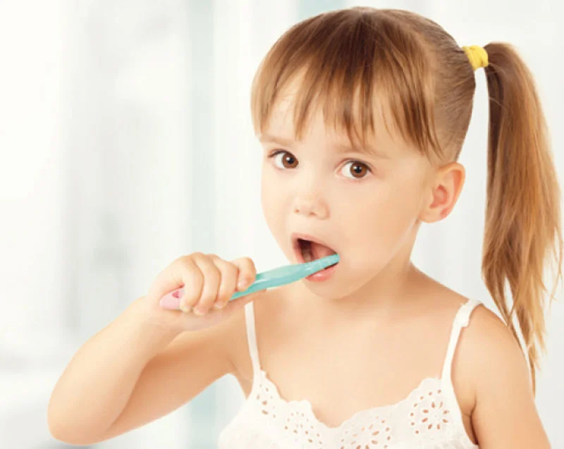 childbrushingteeth.jpg