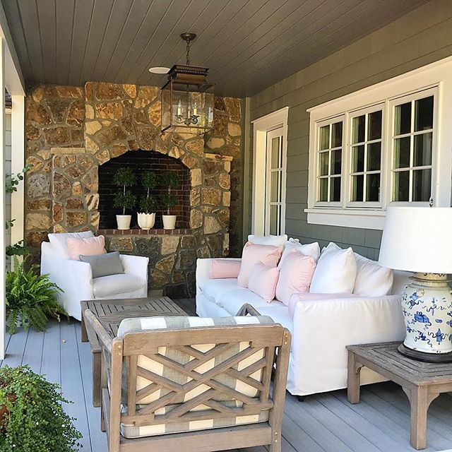 A perfect Sunday spot complete with outdoor upholstery and a huge ginger jar lamp @leeindustries @thelarkdenver @ballarddesigns @restorationhardwarefanpage