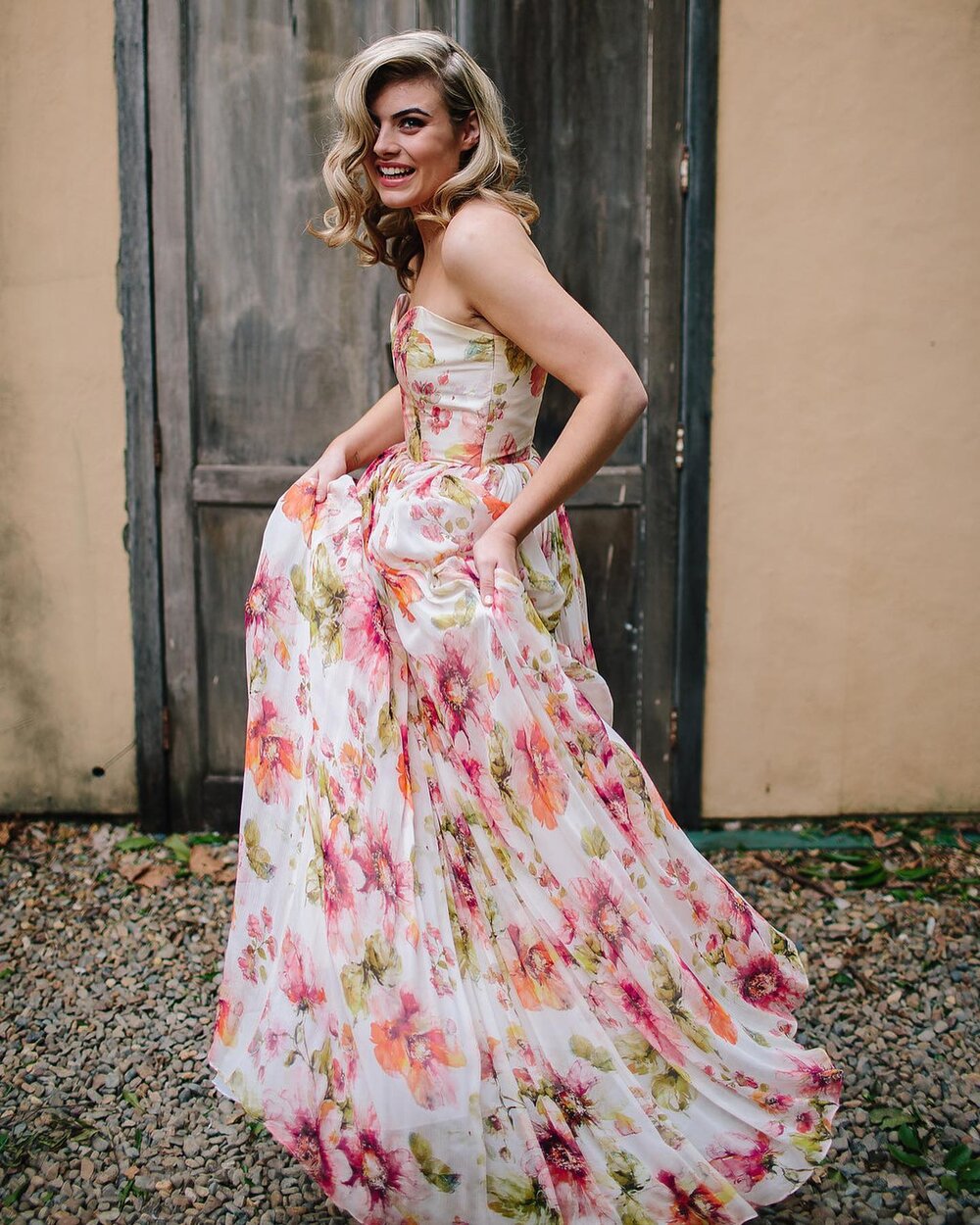 Jennifer Gifford Designs - Ready to Wear & Off the Rack Bridal