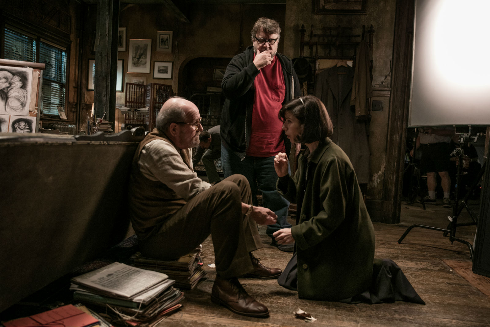 Richard Jenkins (left) and Sally Hawkins on set with director Guillermo Del Toro.