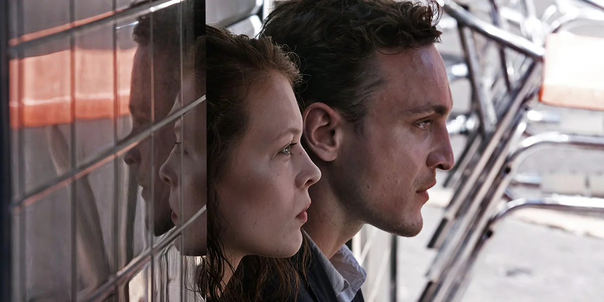 A scene from Transit.