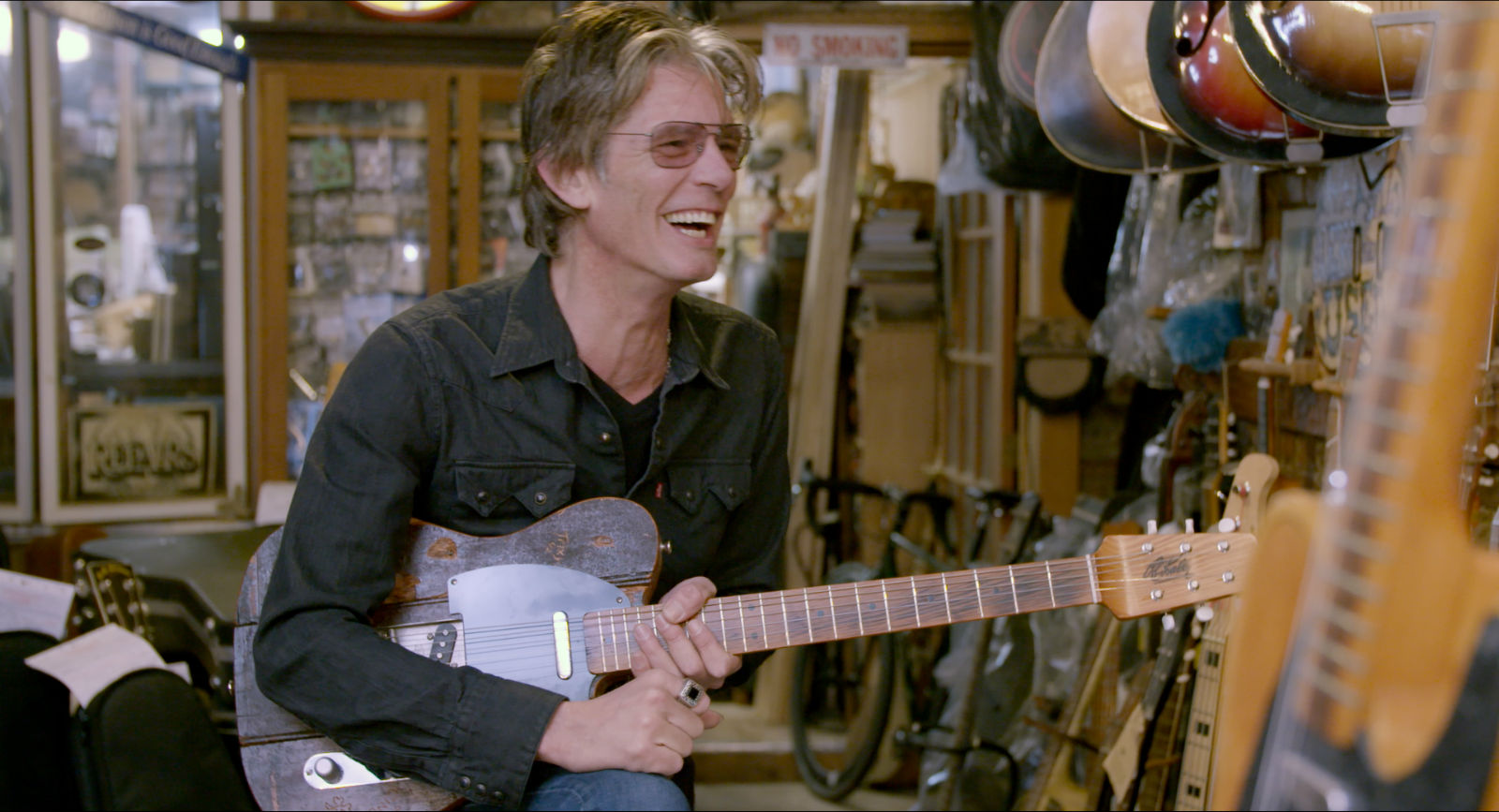 Charlie Sexton in the doc Carmine Street Guitars.