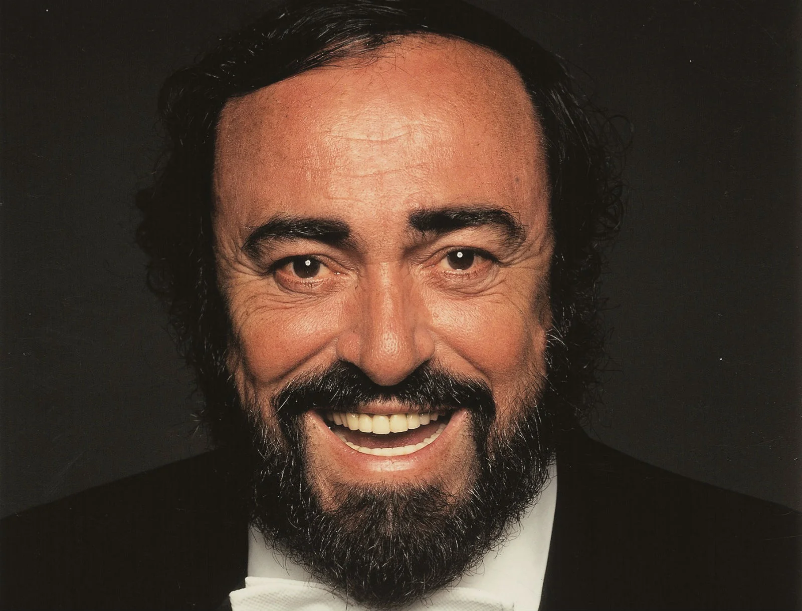 Pavarotti_resize.jpg