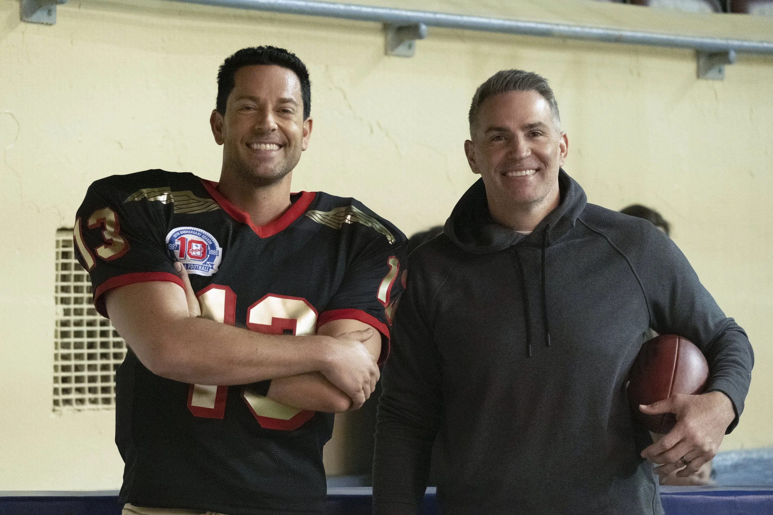 Original-Cin Q&amp;A: NFL great Kurt Warner and His Screen Self Zachary Levi on American Underdog