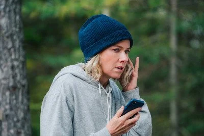 The Desperate Hour: Naomi Watts and Her iPhone Jog Through a School Shooting Drama