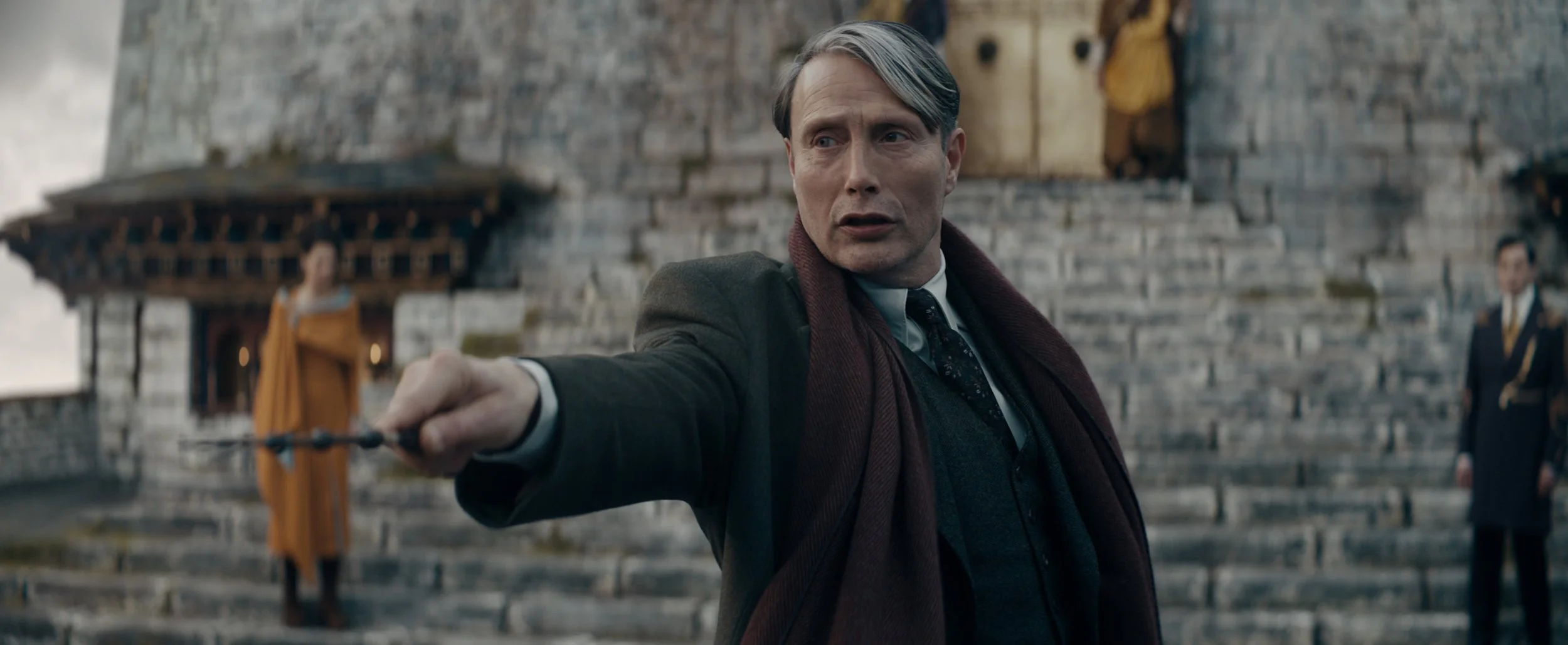 Fantastic Beasts: The Secrets of Dumbledore - Fewer Beasts, More Nazi Metaphor, Less Charm