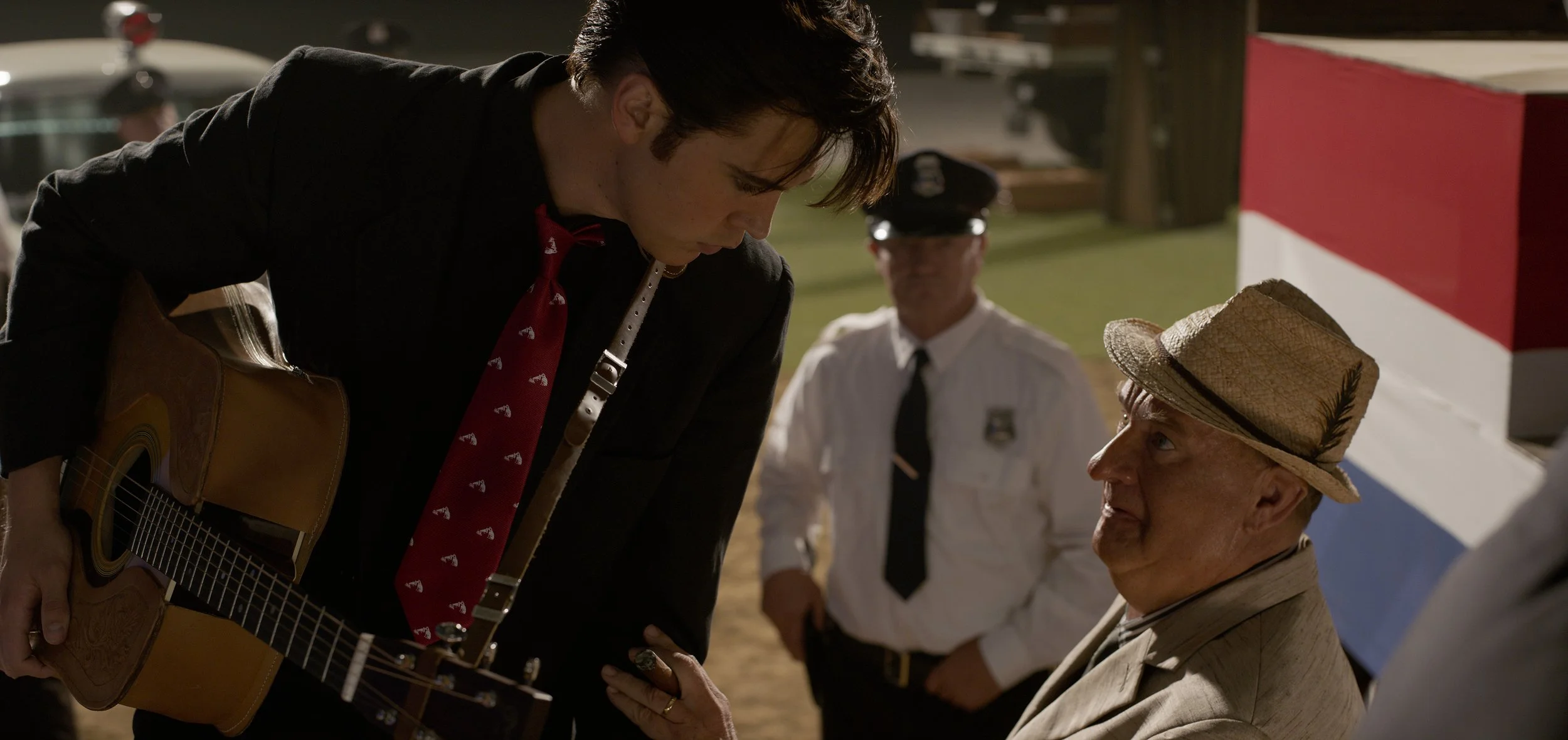 Elvis: Baz Luhrmann's Tale of the King Hits the Stage Rocking, But Slows Down Over Time