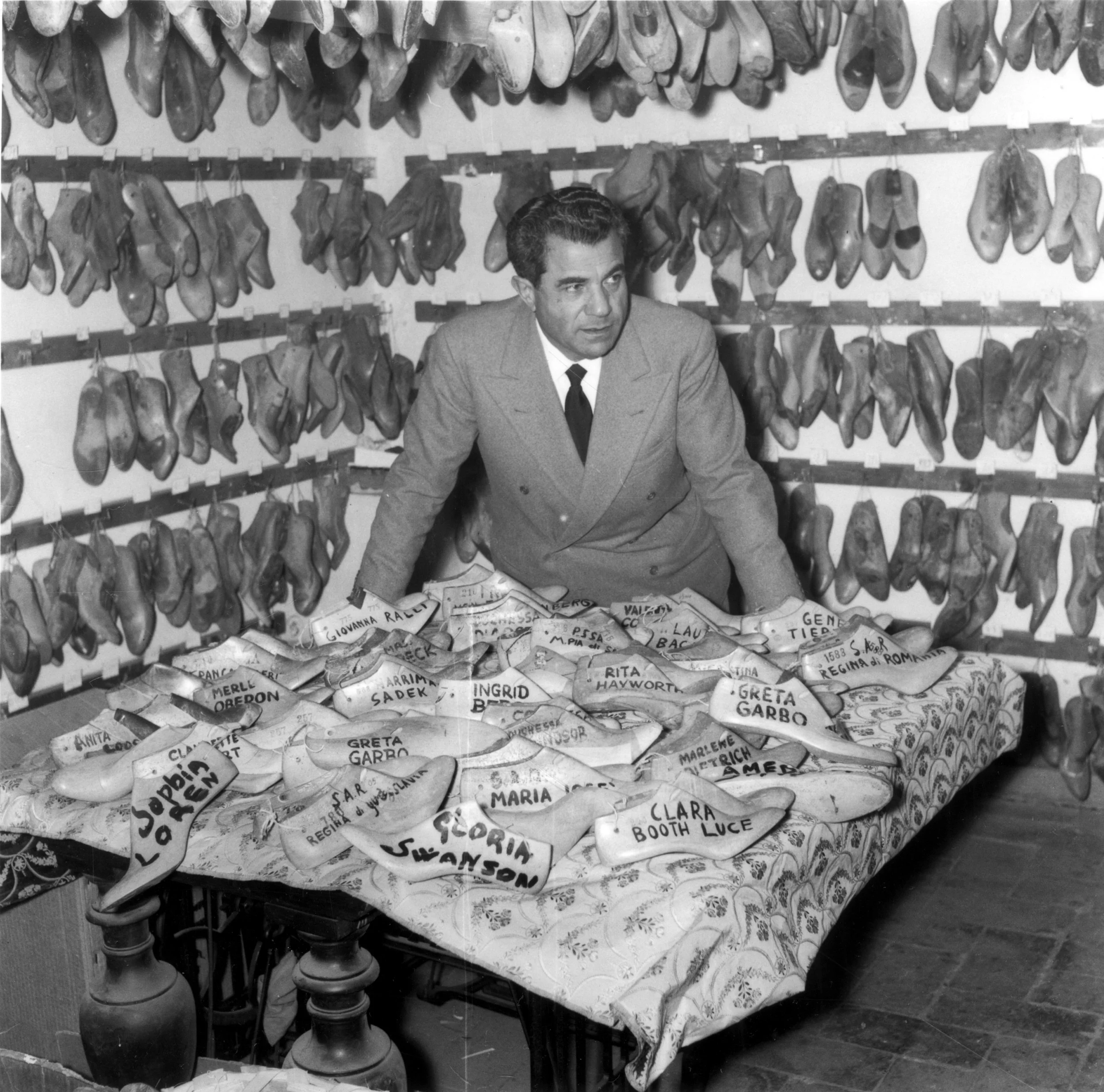 Salvatore: Shoemaker of Dreams - A Low-Key Portrait of Passionate Footwear Prodigy Ferragamo