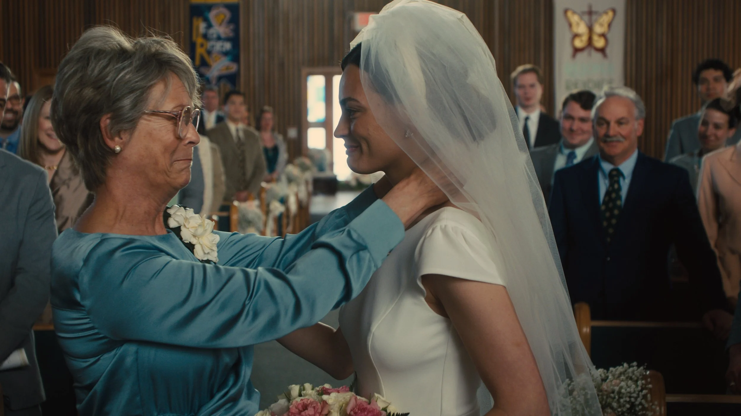 Ella McCay: A Feisty Young Woman in a Feel-Good Movie Stuck in Faux Nostalgia