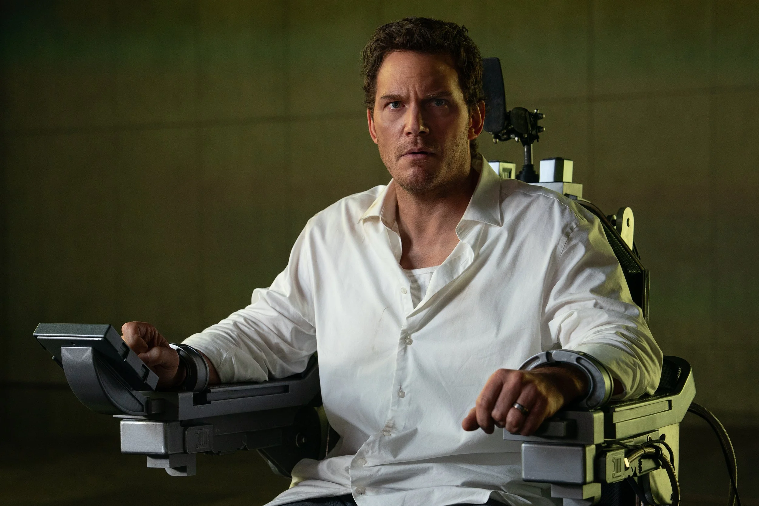 Mercy: Chris Pratt Fronts a High-Tech Thriller with Low-Tech Results