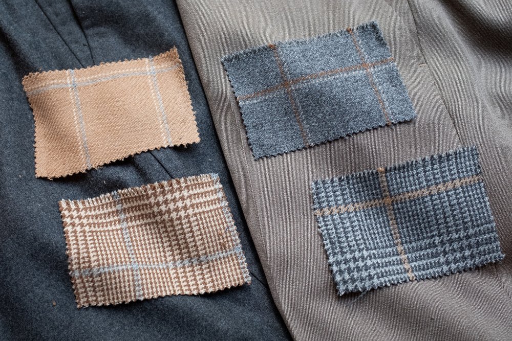 x 13 New Luciano Barbera Gray Paisley Pocket Square x 13 New Luciano Barbera Gray Paisley Pocket Square