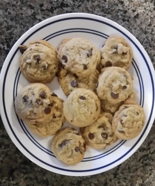 Smoked Chocolate Chip Cookies — The BBQ Maestros