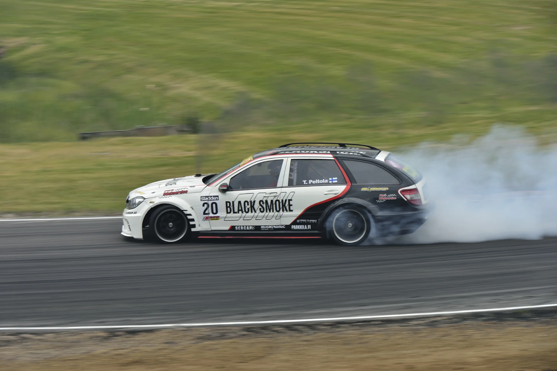 DSC_5657_web.jpg