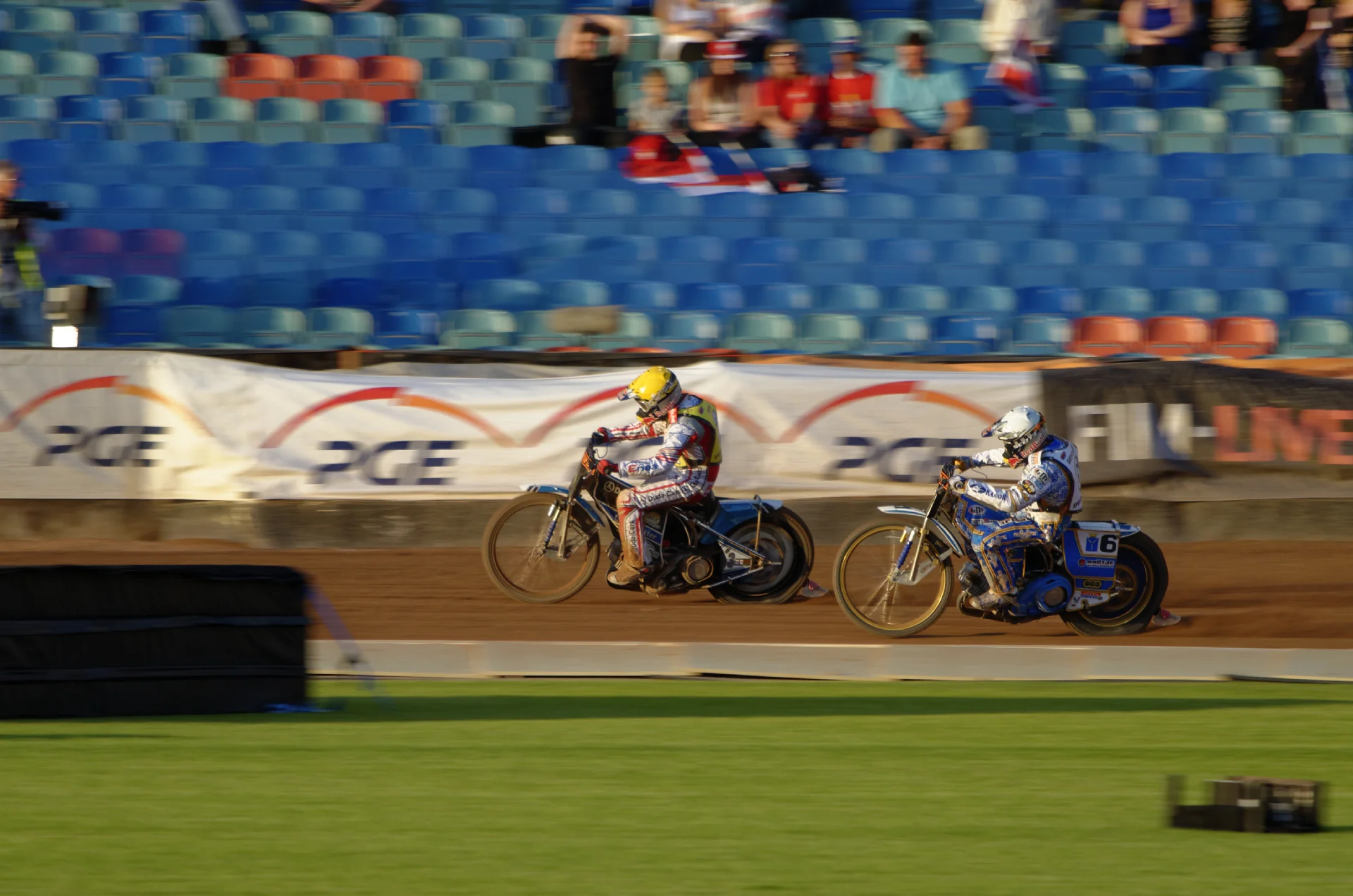 DSC_9342_web.jpg