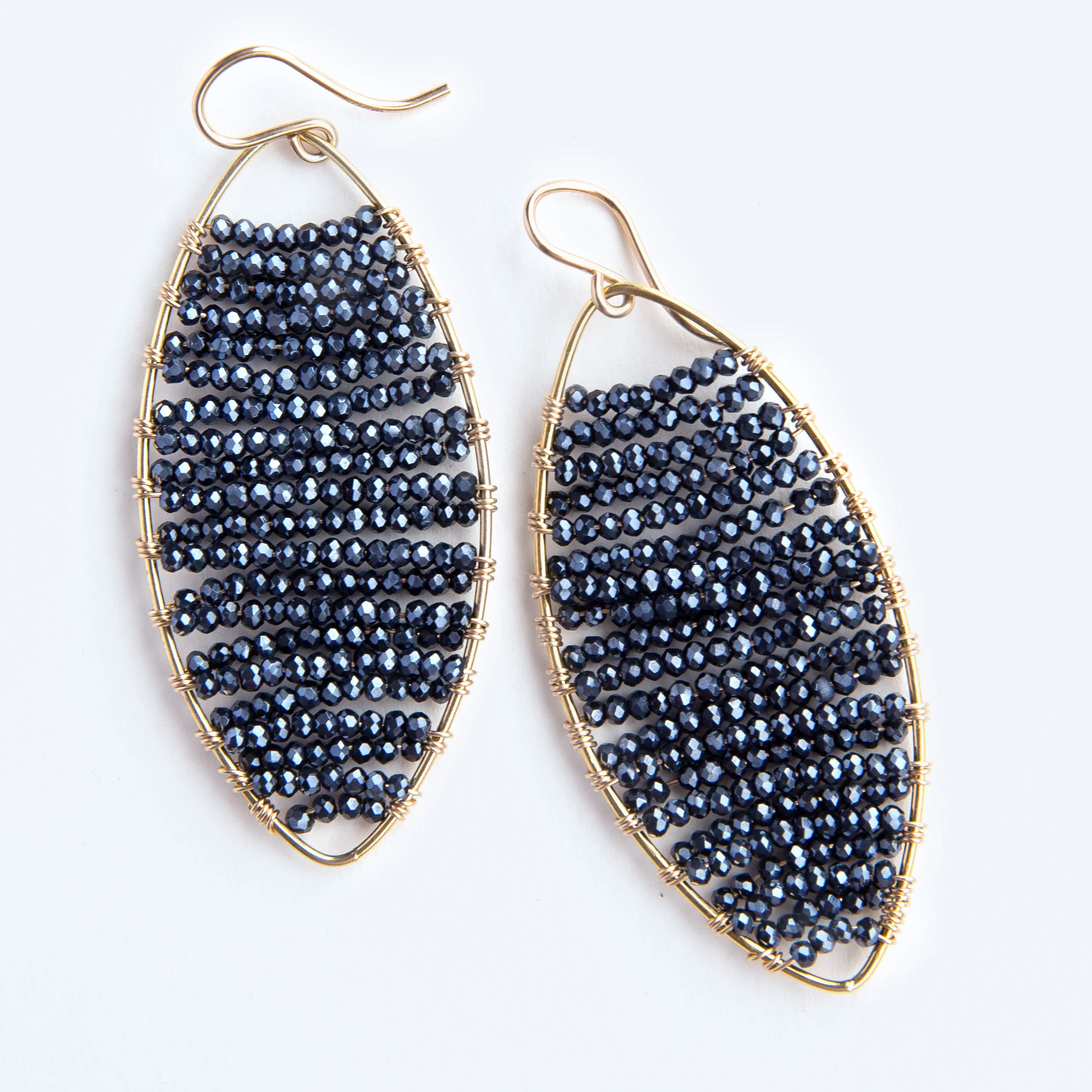 issoria_earring_IMG_9111_0033.jpg