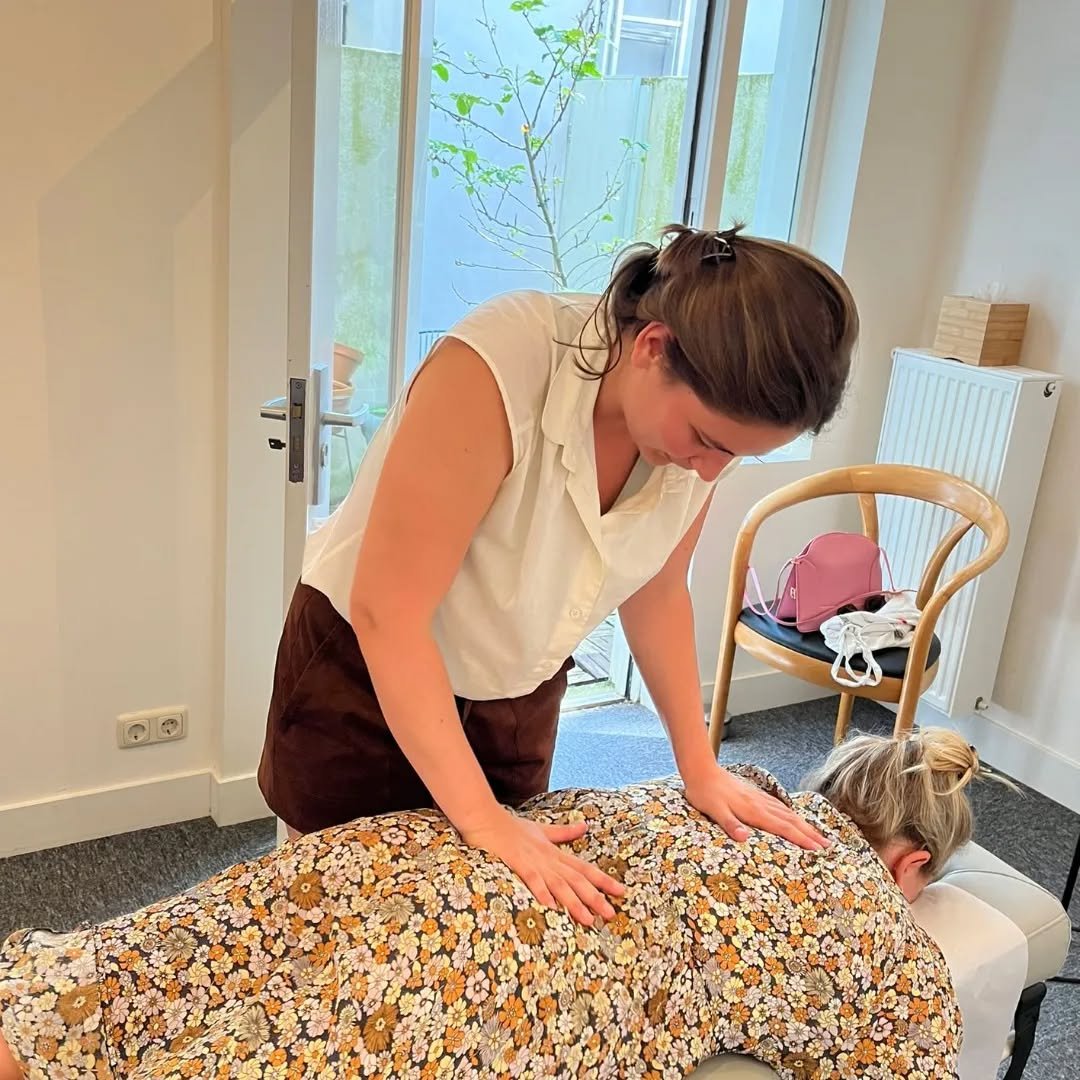 &quot;How do you know what to do?&quot; A common question! One essential key is knowledgeable hands. 🤲 Well trained and experienced hands identify where adjustments are needed each visit. As&nbsp;Karel Lewit&nbsp;said, &quot;The&nbsp;human hand is t