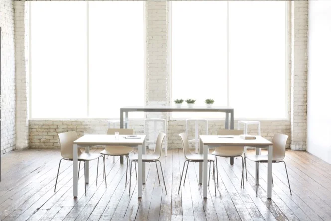Vista Table Collection