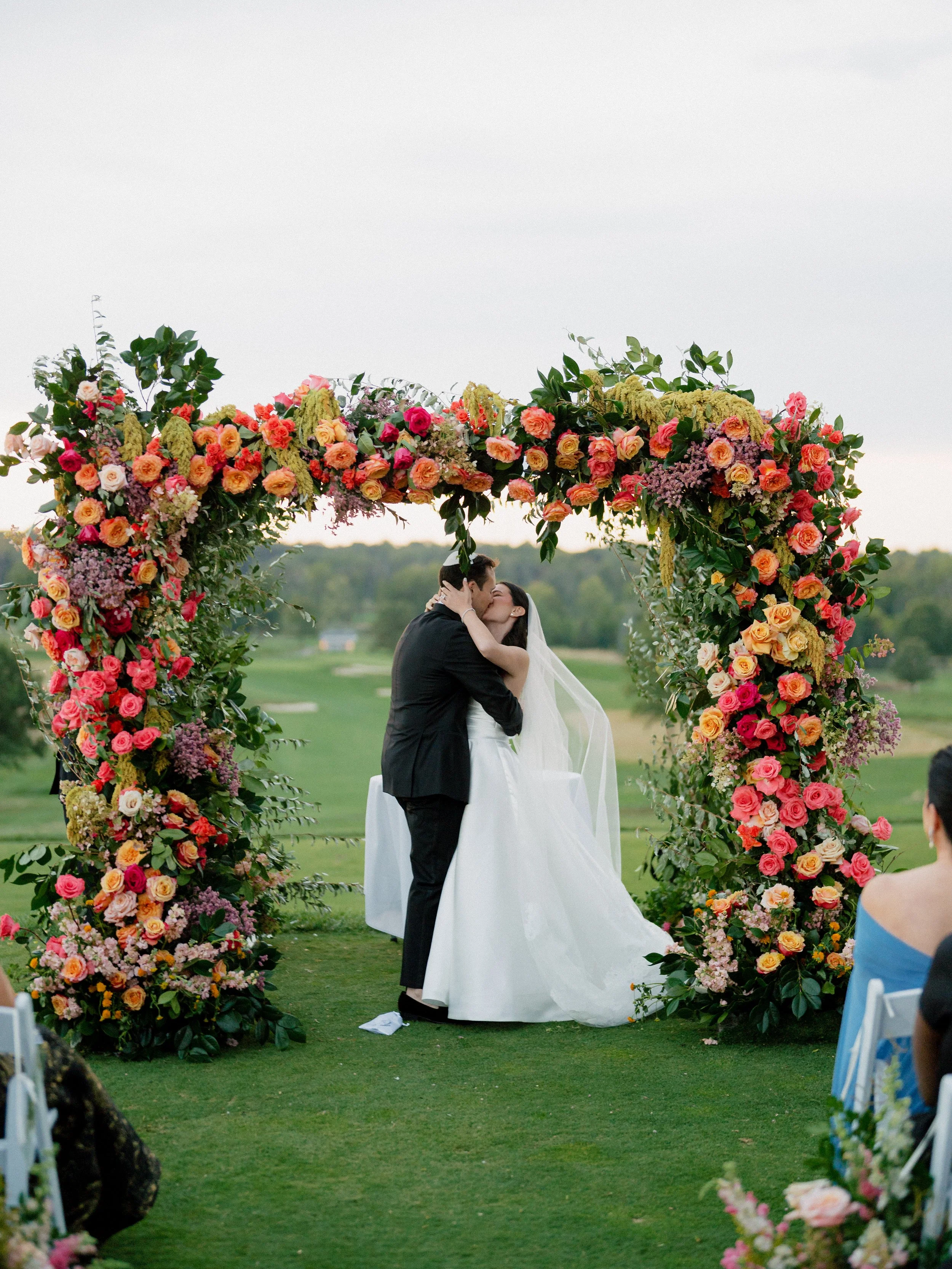 SYDNEY + MICHAEL // Crestmont Country Club, West Orange, NJ