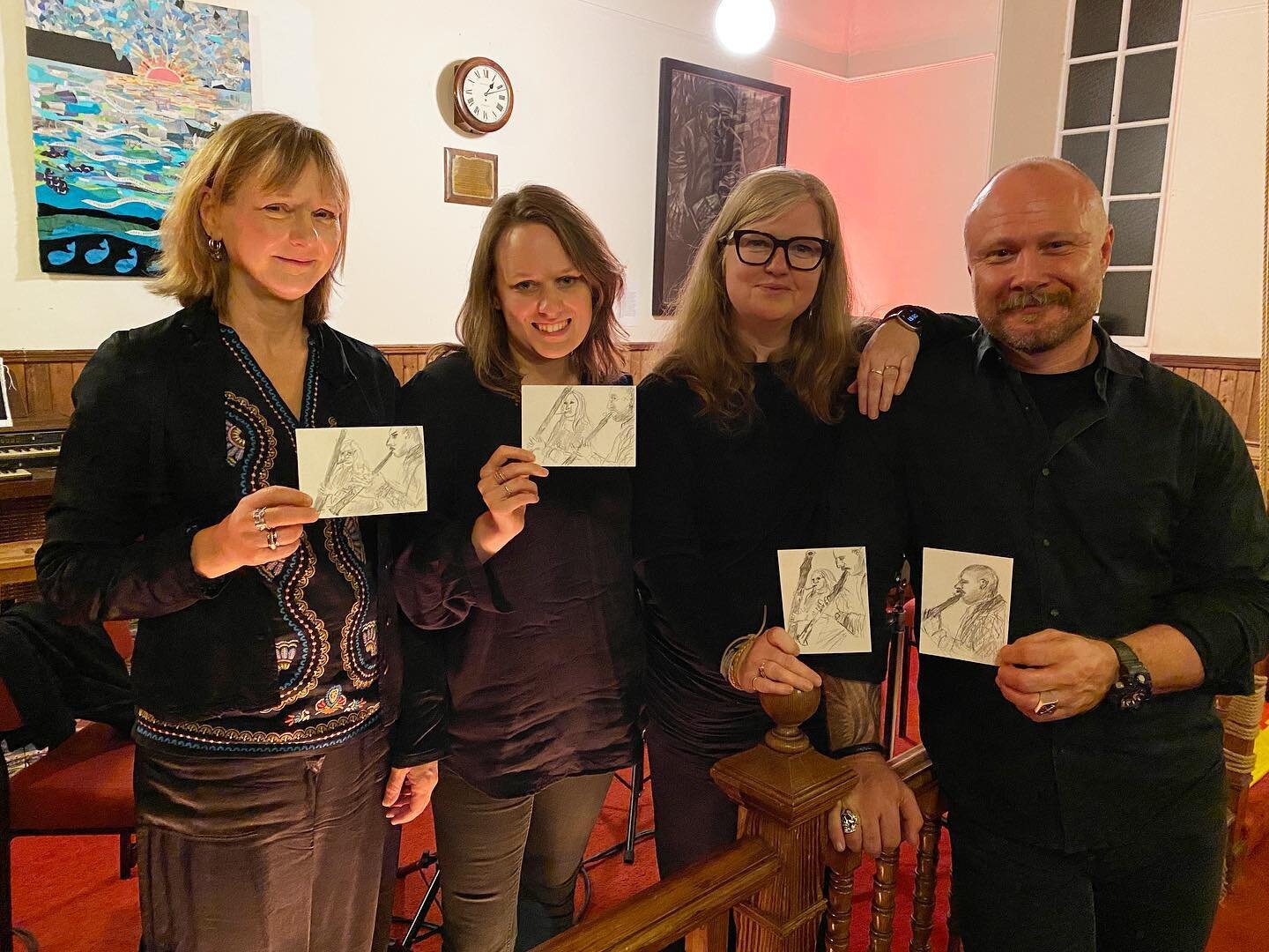 After the gig at Hymhus Bigton  @paulbloomerartist gifted us the sketches he made during the concert.
Thank you Paul!

#armada1588