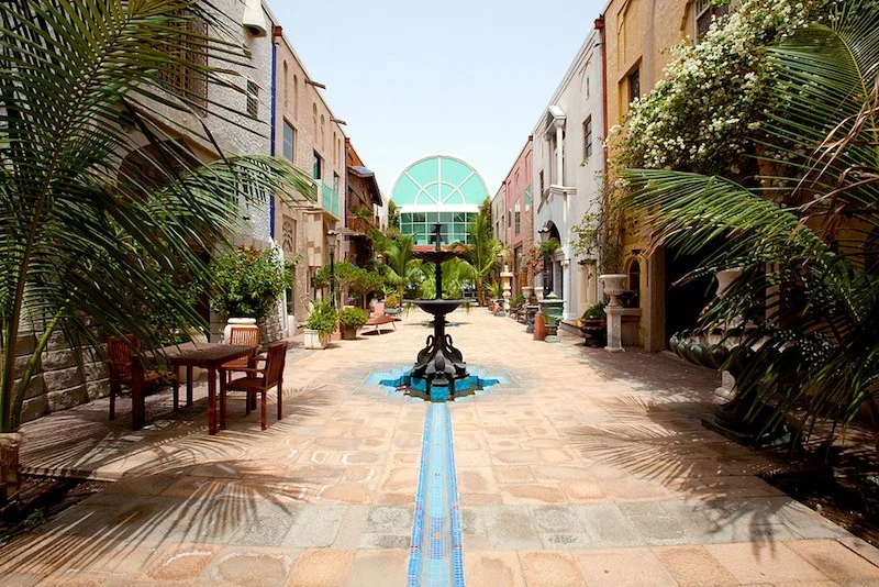The Courtyard, Dubai