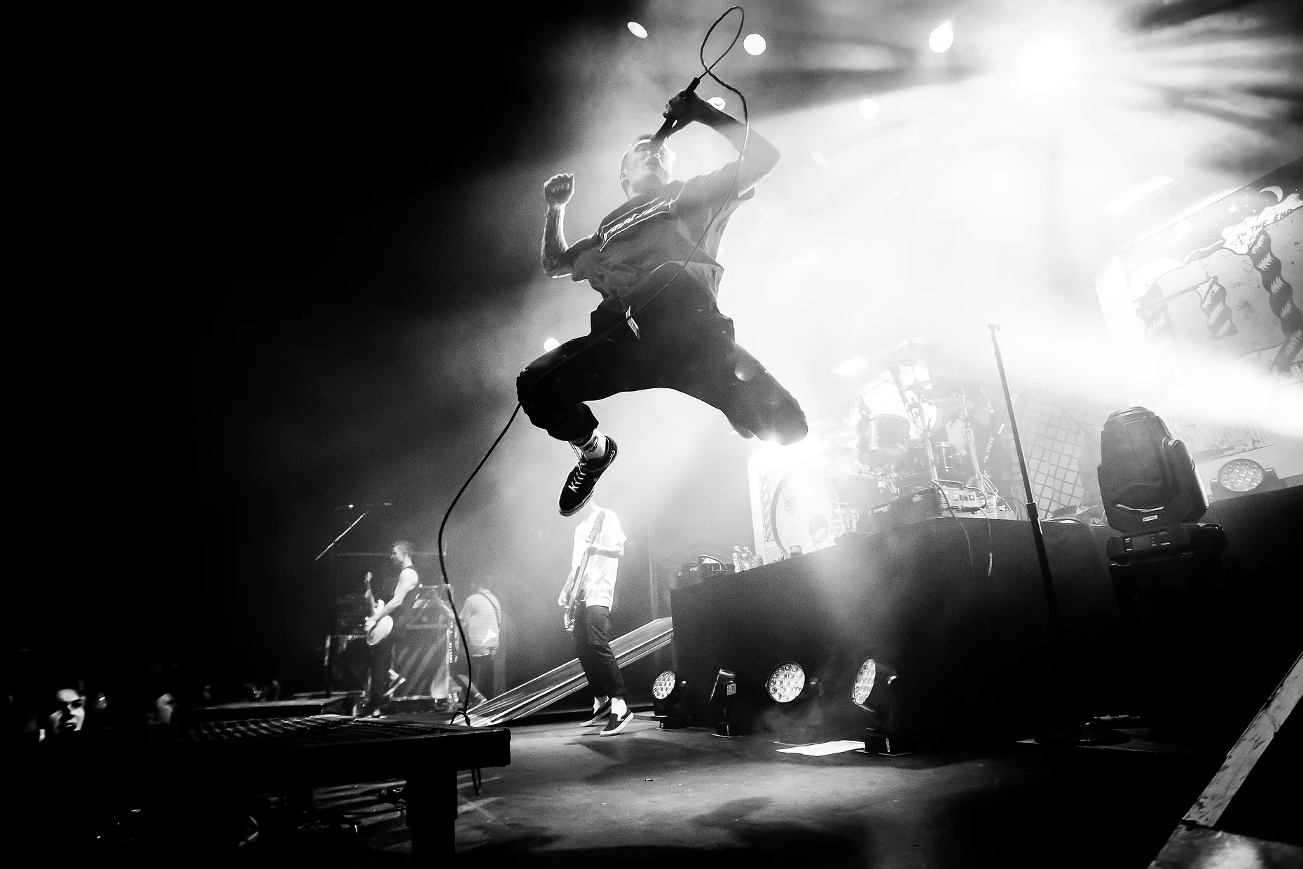 NECK DEEP + SEAWAY + CREEPER