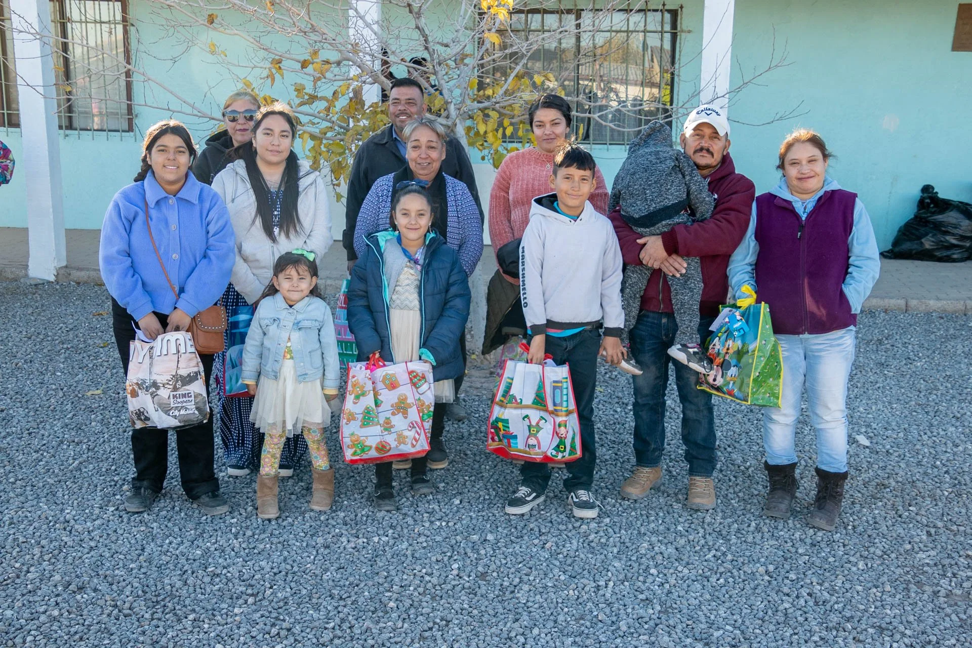 V&C_AlasdeAmor_Christmas2023_WR-9908.jpg