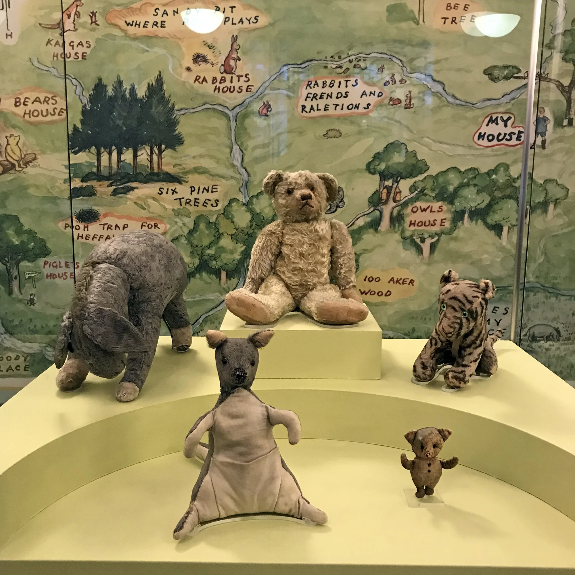 New York 26 Pooh and friends.jpg