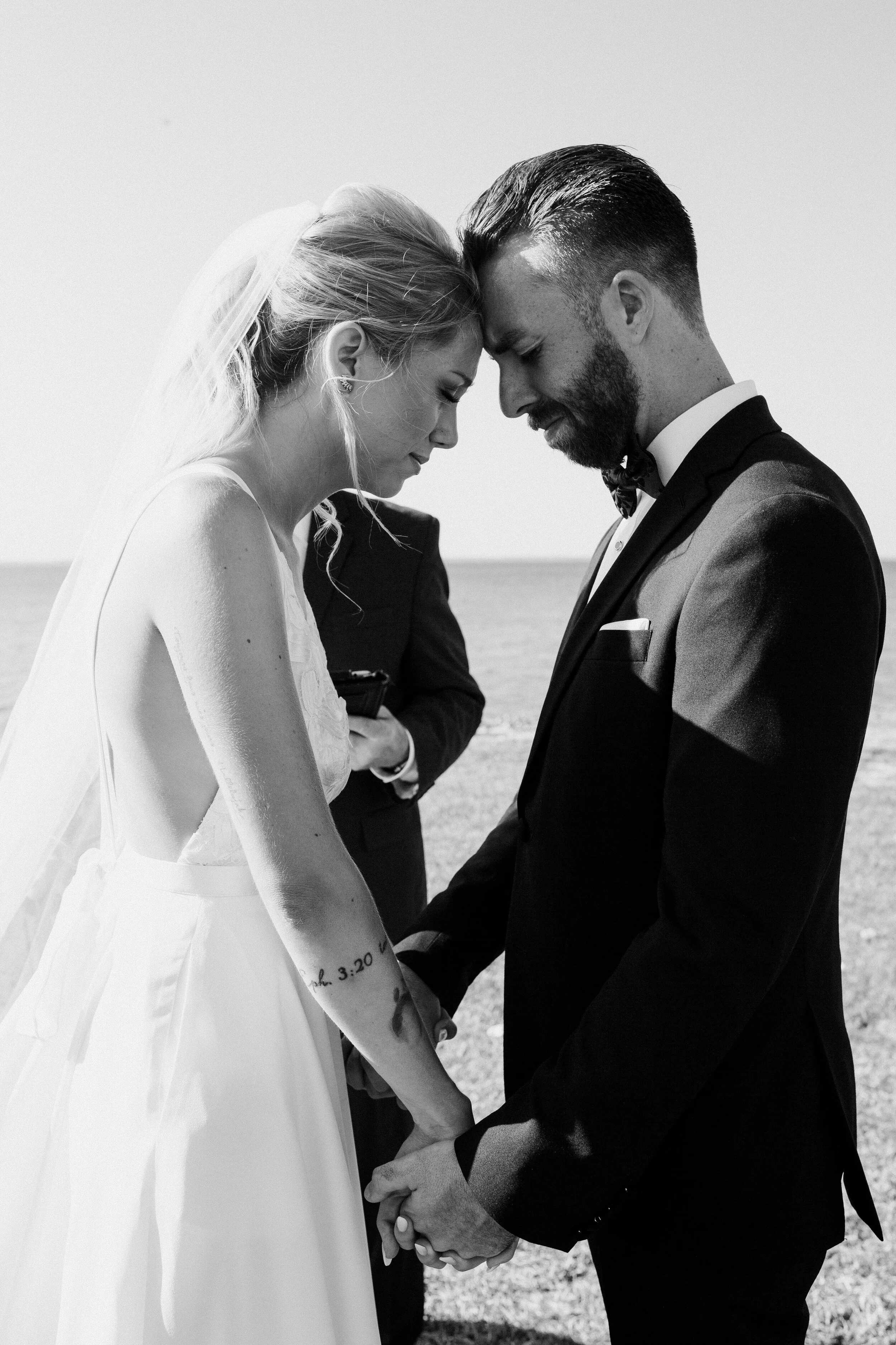 Leith_NCIntimateWedding (24 of 36).jpg