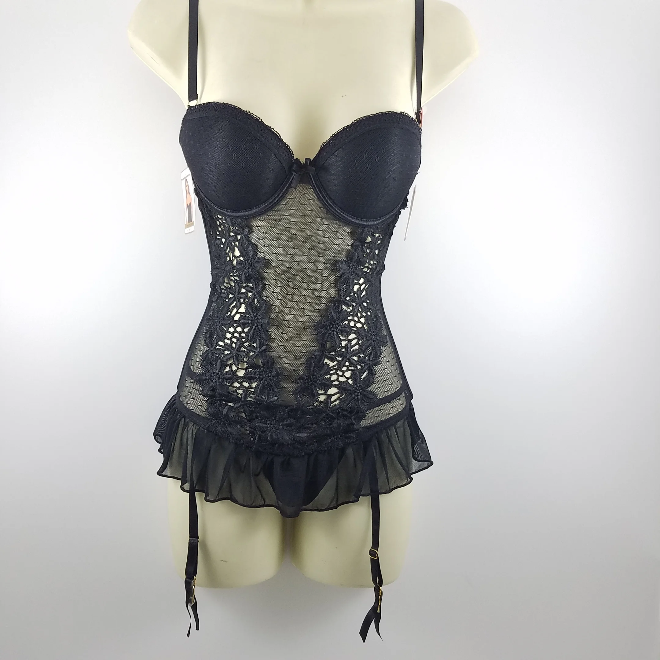 Baby Dolls, Chemises, Corsets