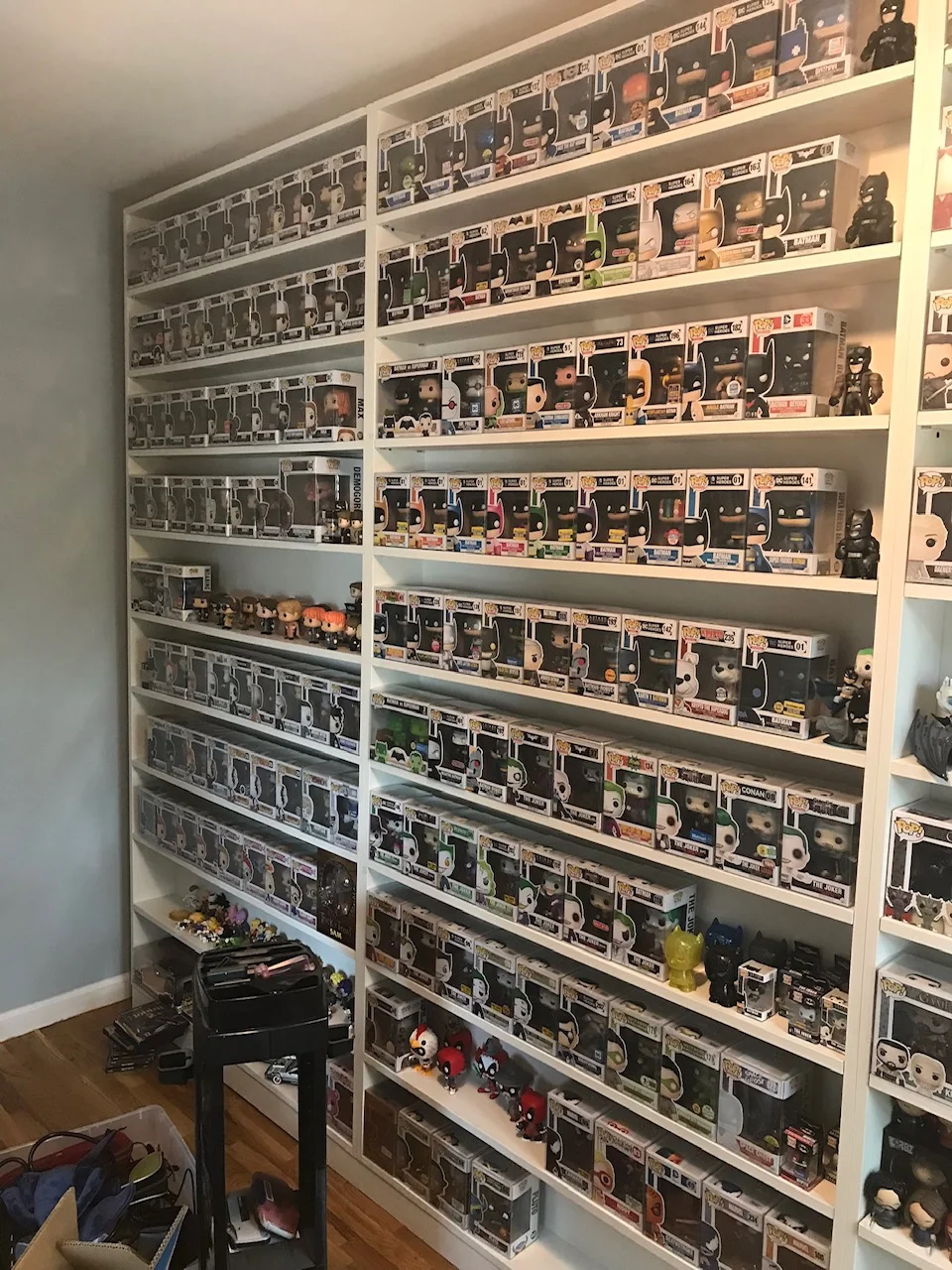 Floor to Ceiling Display Shelving