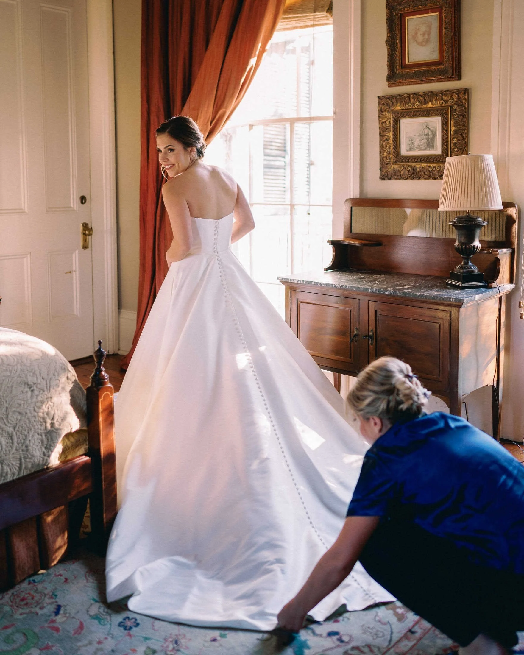 bride-getting-ready-terrell-house-new-orleans-wedding.jpg