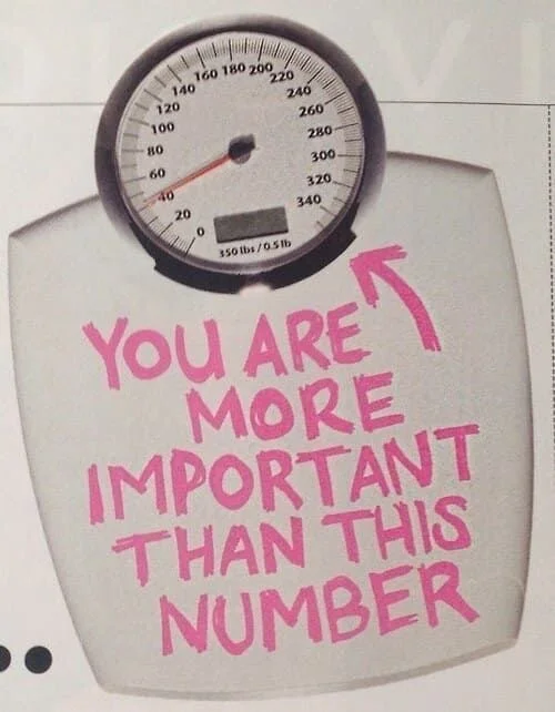 Tan delgada y sin fuerzas: sobrevivir TCA (Trastorno de Conducta Alimenticia) 