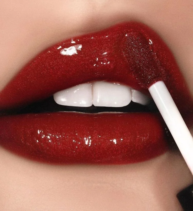 Labios extra glossy la tendencia del verano 