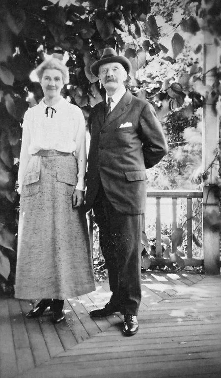 642 Battery Street - Caroline and Charles Nairne standing on the veranda probably c.1894