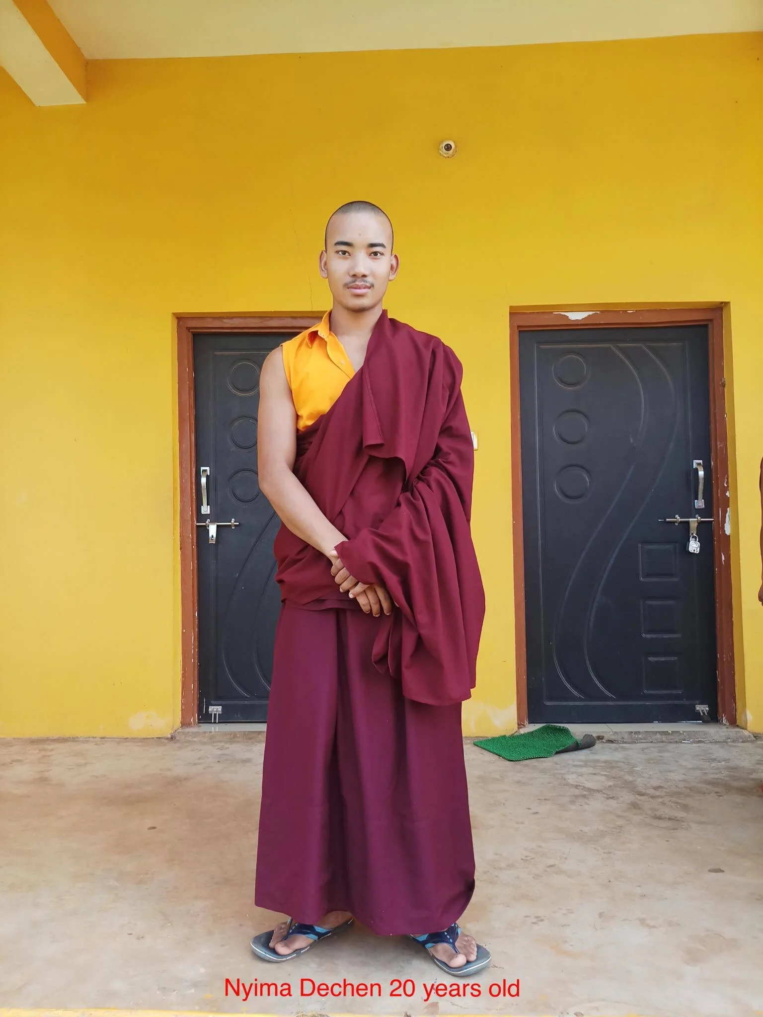 Monks_Nyima_Dechen_20yrs_old.jpg