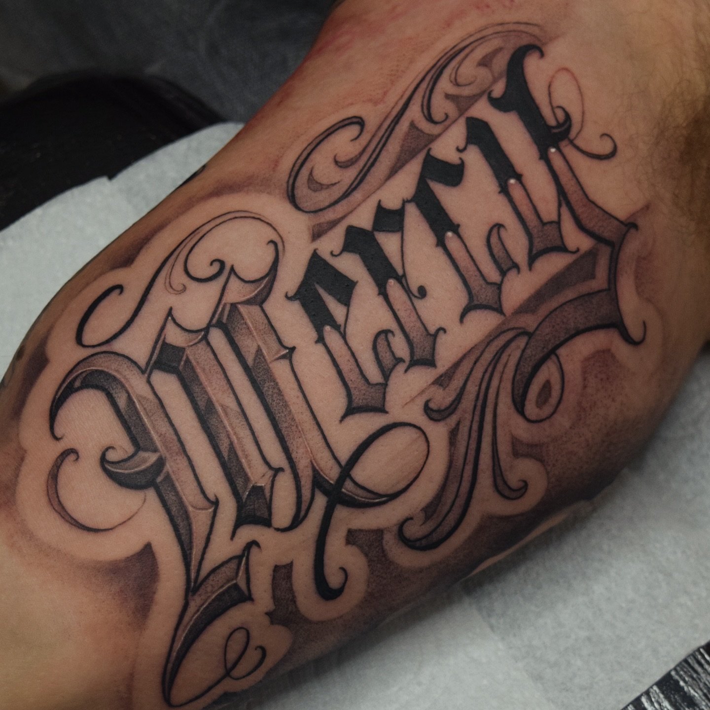 &ldquo;Mercy&rdquo; thanks Tom #blackclaw #killerink #skinartmag #inksav #inkedmag #tattoolifemagazine #marketharborough #nathansmithtattoo #leicester #brokenscriptgang #letteringcartel #scriptkillas #bnginksociety #bngink #lettering #script #scriptt